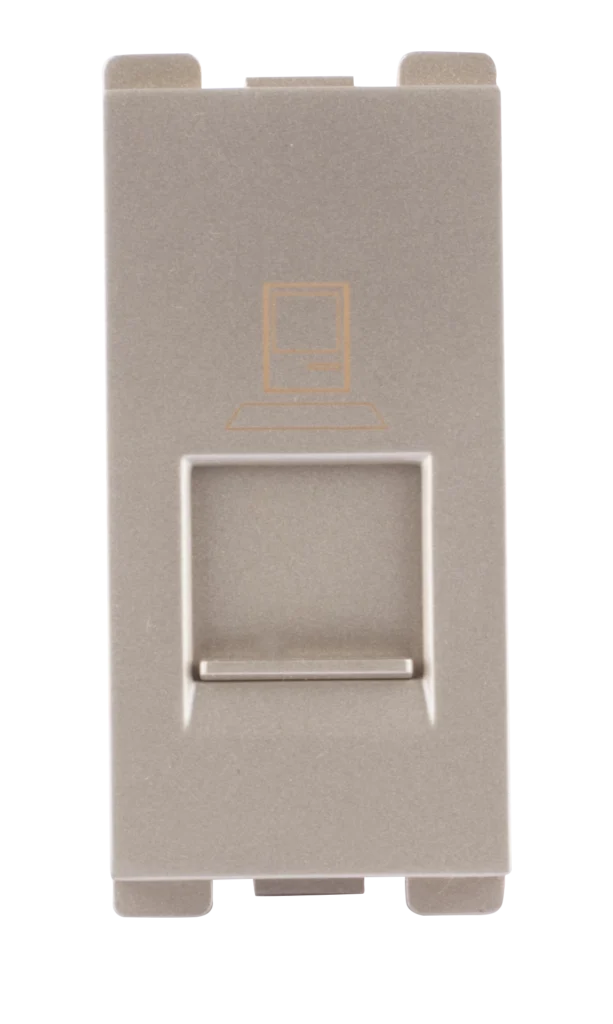 Computer-socket-CAT6-with-shutter-Plat-CRV-66684