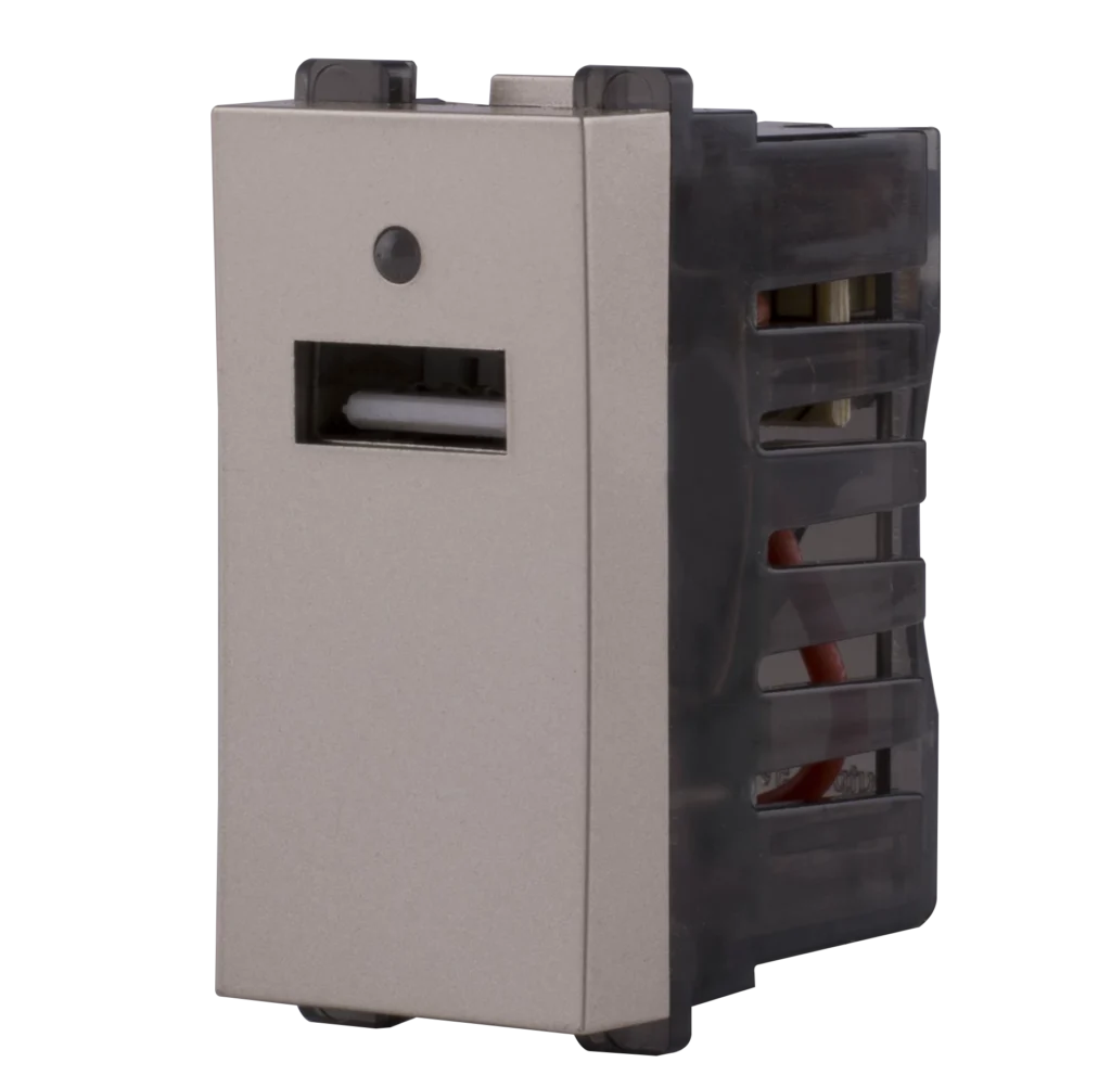 USB-Socket-charger-Plat-Crv-66907